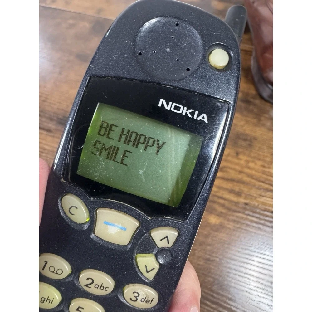 Nokia 5120i Black Cell Phone WORKS. Complete.